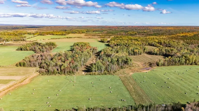 $1,200,000 | 9964 East M 48, Goetzville, MI 49736