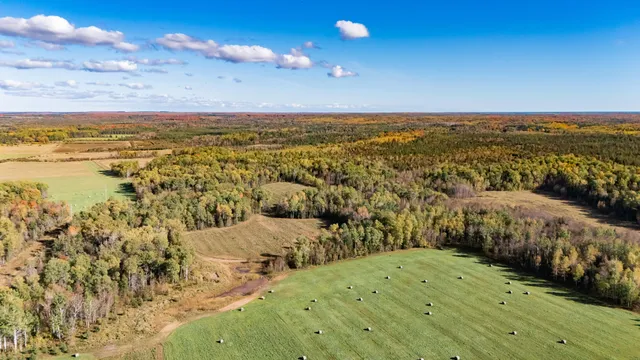 $1,200,000 | 9964 East M 48, Goetzville, MI 49736