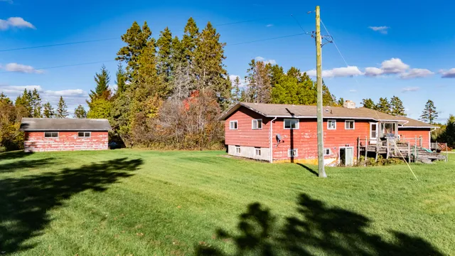 $1,200,000 | 9964 East M 48, Goetzville, MI 49736