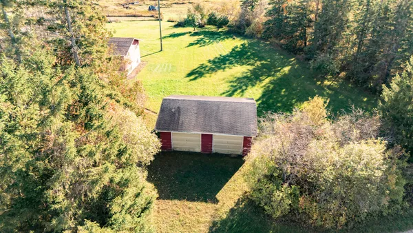 $1,200,000 | 9964 East M 48, Goetzville, MI 49736