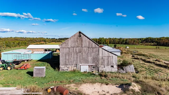 $1,200,000 | 9964 East M 48, Goetzville, MI 49736