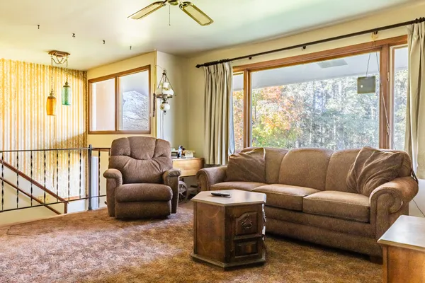 $1,200,000 | 9964 East M 48, Goetzville, MI 49736