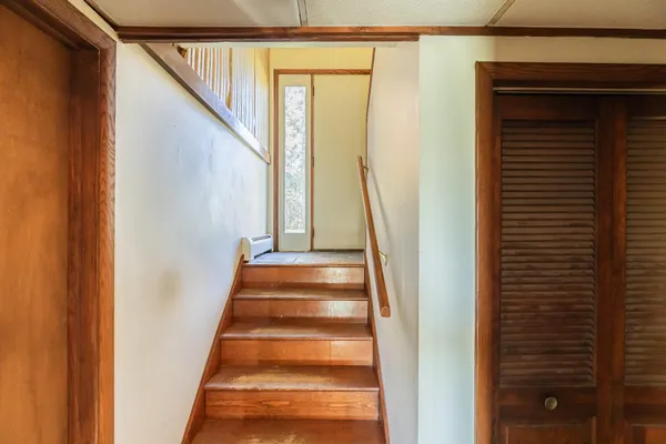 $1,200,000 | 9964 East M 48, Goetzville, MI 49736