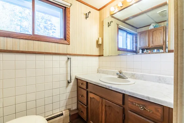 $1,200,000 | 9964 East M 48, Goetzville, MI 49736