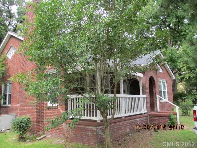 3801 Tuckaseegee Road Charlotte, NC 28208 - Photo 3 of 8