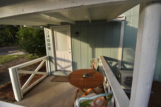 $1,300 | 2400 Lake Hall Road, Unit B, Tallahassee, FL 32309