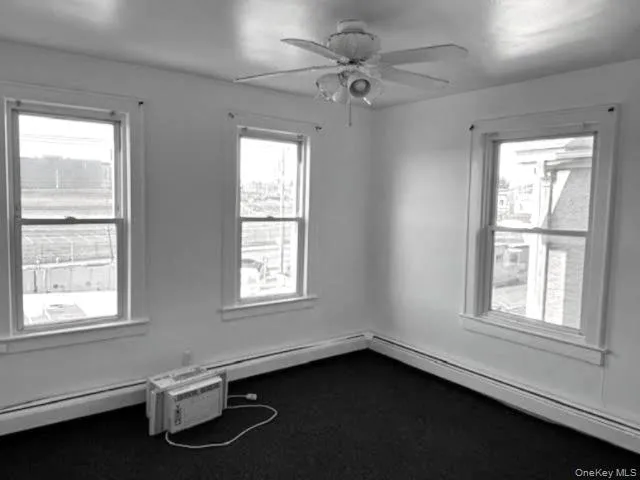 $1,800 | 50 Huber Place, Unit 2ND FLOOR REAR, Yonkers, NY 10704