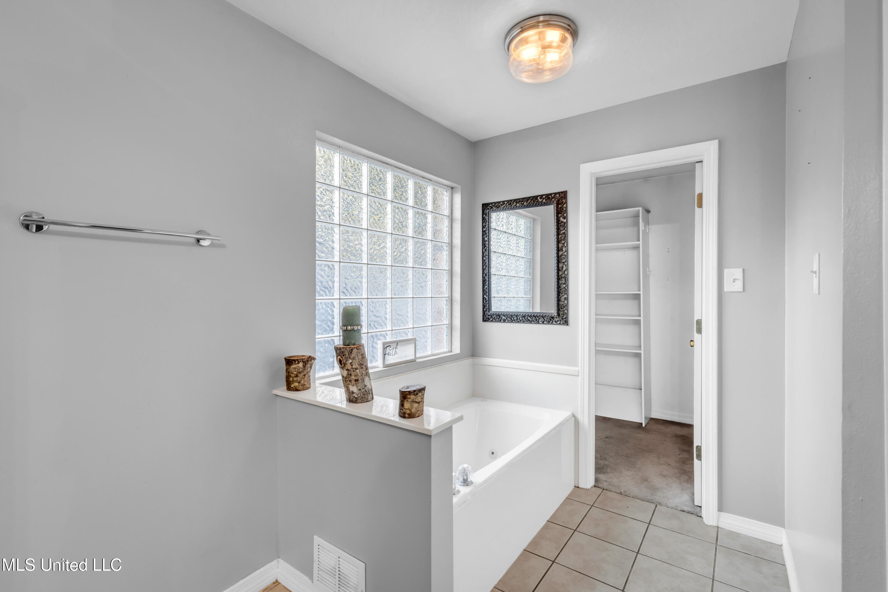 8500 Clamshell Avenue Ocean Springs, MS 39564 - Photo 29 of 47 8500ClamshellAve-22