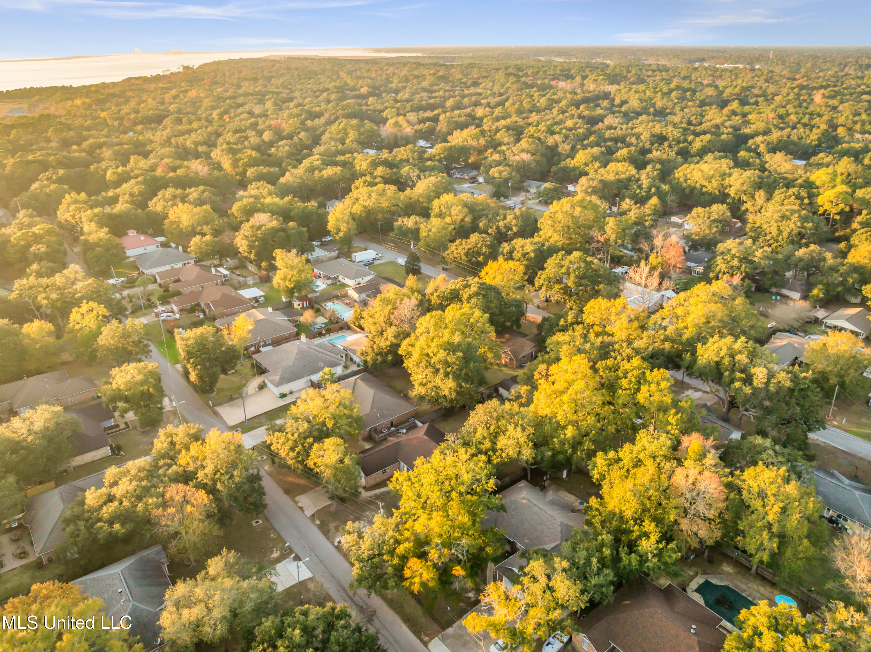 8500 Clamshell Avenue Ocean Springs, MS 39564 - Photo 46 of 47 8500ClamshellAve-37