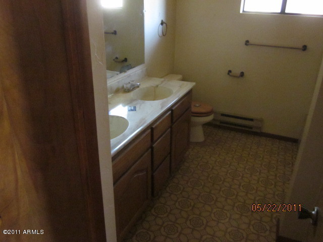 4990 Dome Road Prescott, AZ 86305 - Photo 10 of 14 BATHROOM