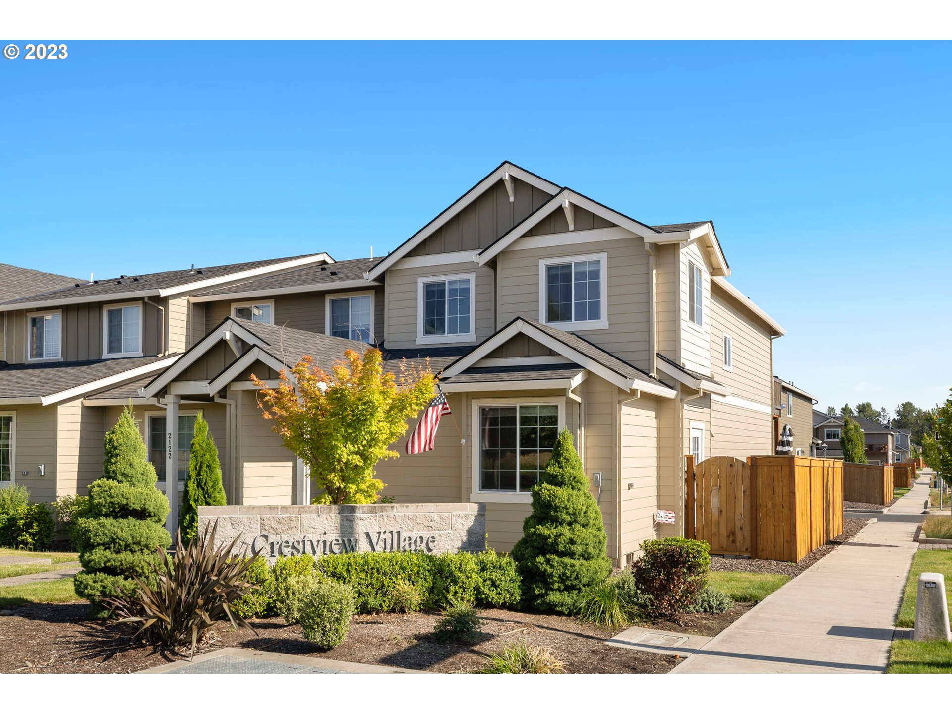 2116 Southeast Palmquist Road Gresham, OR 97080 - Photo 1 of 30 Gallery Image 1