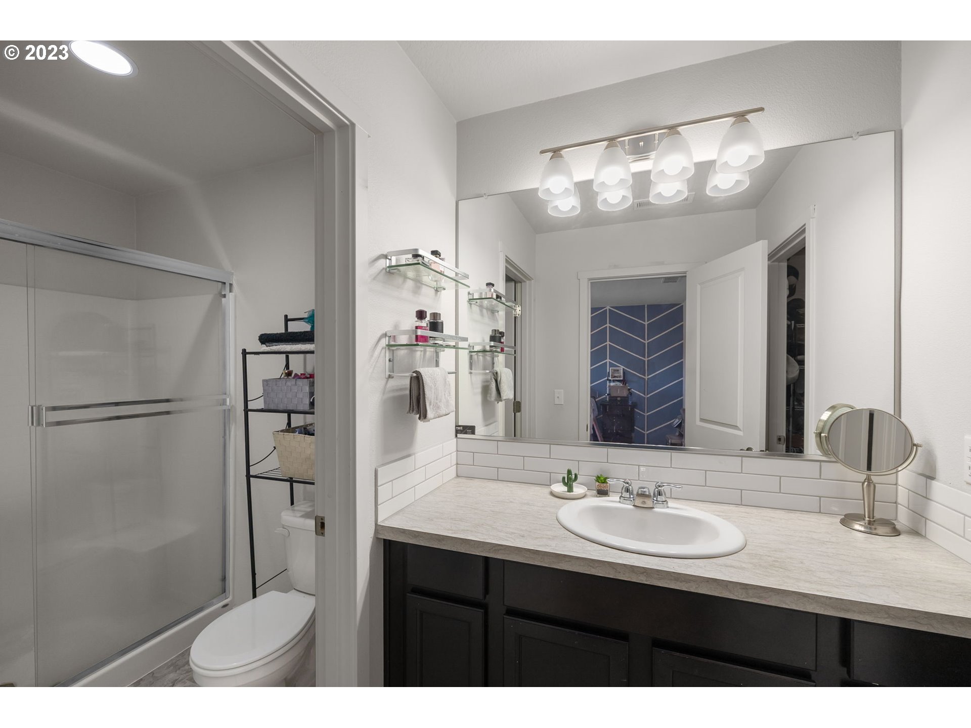 2116 Southeast Palmquist Road Gresham, OR 97080 - Photo 19 of 30 Gallery Image 19