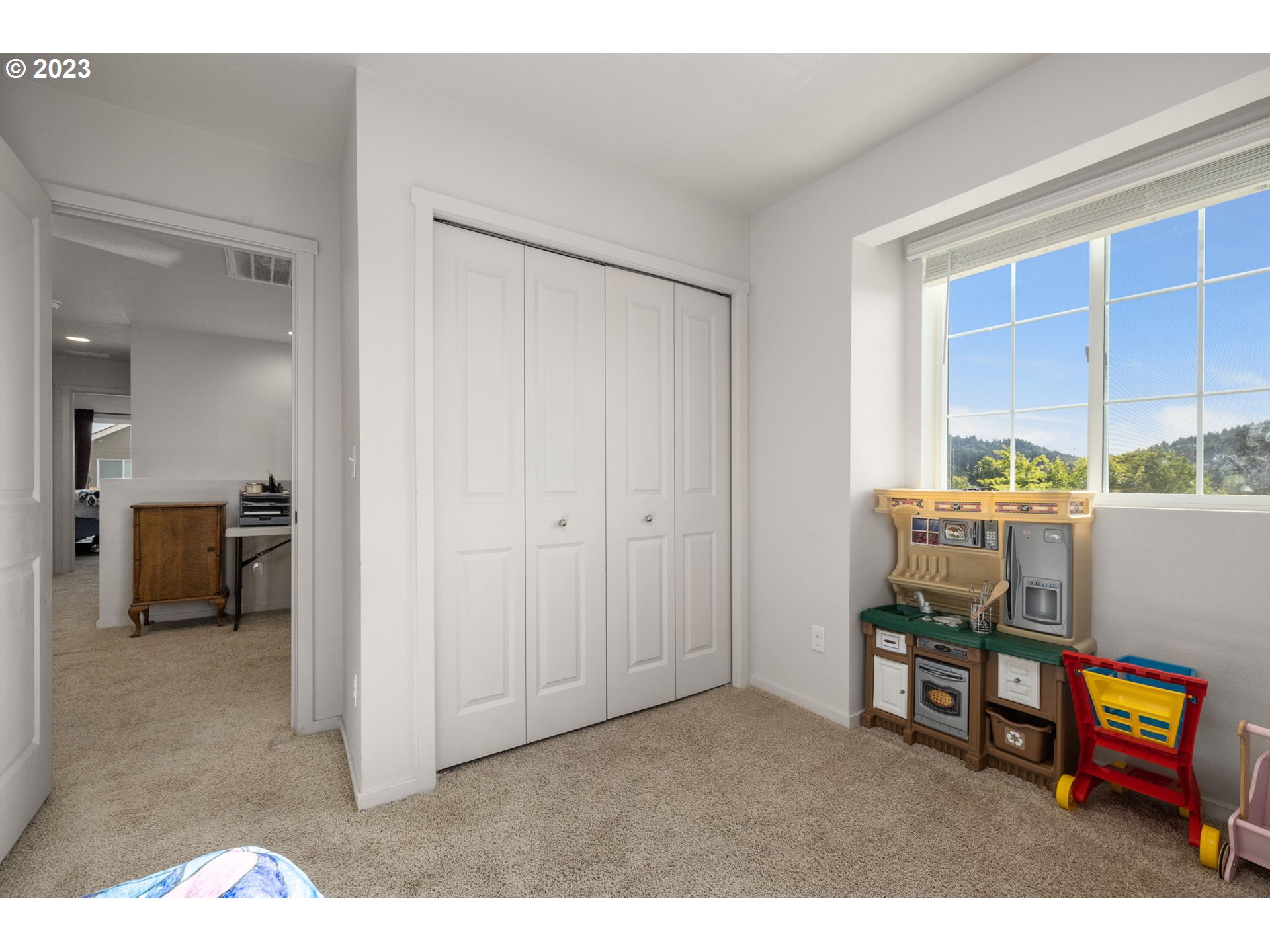 2116 Southeast Palmquist Road Gresham, OR 97080 - Photo 22 of 30 Gallery Image 22