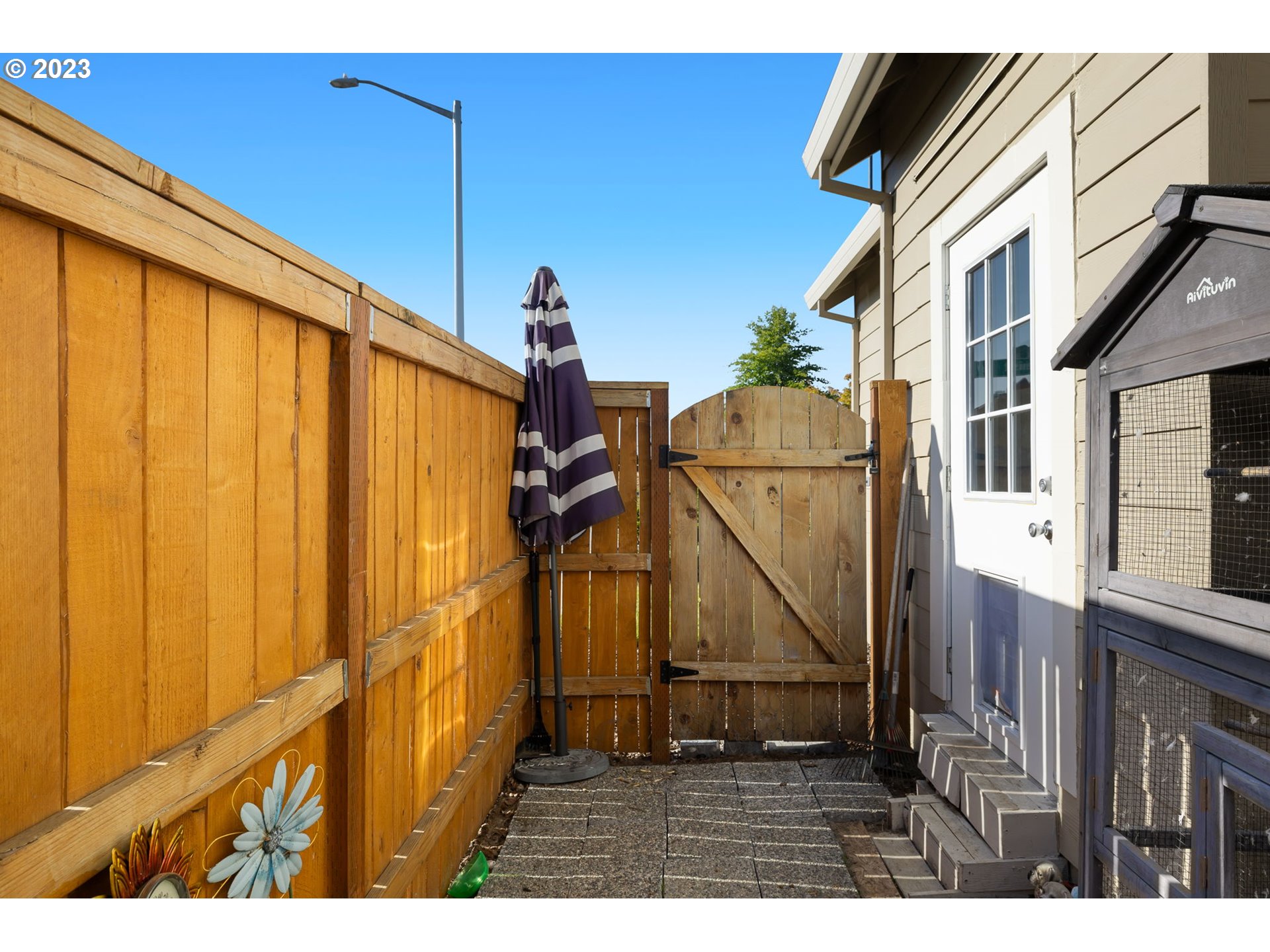 2116 Southeast Palmquist Road Gresham, OR 97080 - Photo 28 of 30 Gallery Image 28