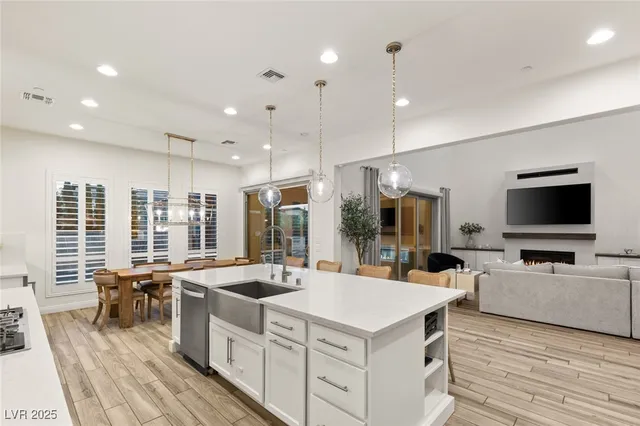 $9,000 | 12178 Harris Smt Avenue, Las Vegas, NV 89138