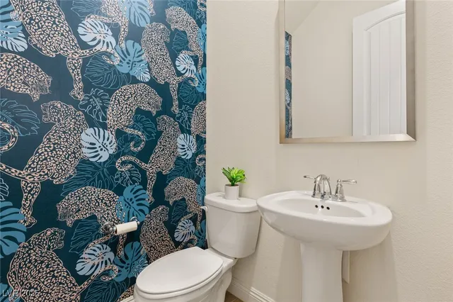 $9,000 | 12178 Harris Smt Avenue, Las Vegas, NV 89138