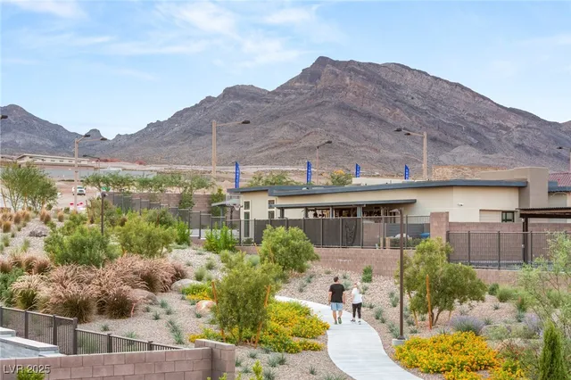 $9,000 | 12178 Harris Smt Avenue, Las Vegas, NV 89138