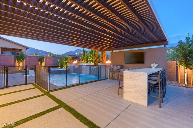 $9,000 | 12178 Harris Smt Avenue, Las Vegas, NV 89138