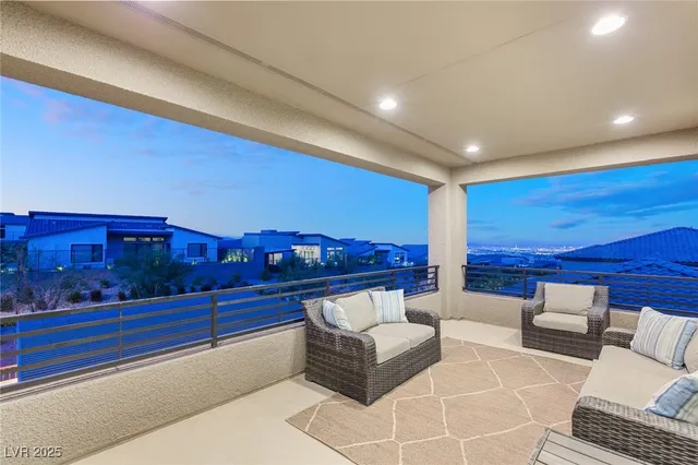 $9,000 | 12178 Harris Smt Avenue, Las Vegas, NV 89138