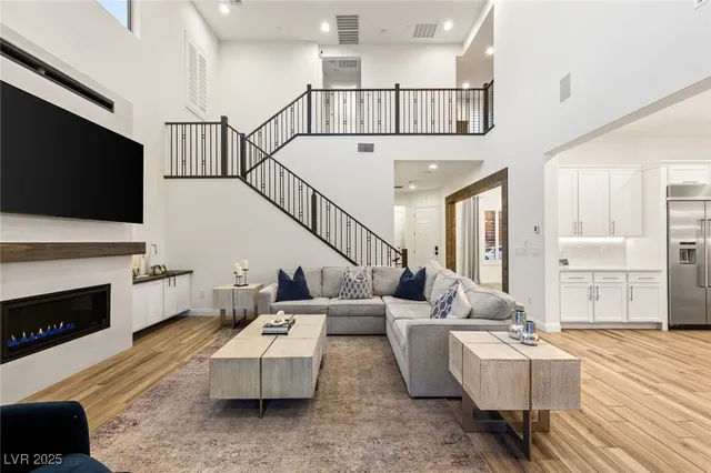 $9,000 | 12178 Harris Smt Avenue, Las Vegas, NV 89138