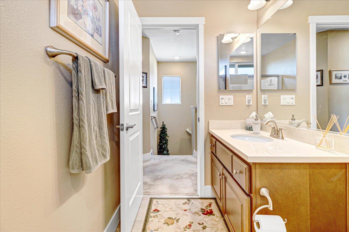 12833 Rogge Village Loop Salinas, CA 93906 - Photo 40 of 55