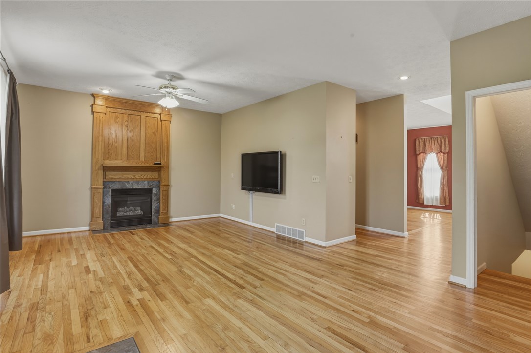 11 Turnberry Road Horseheads, NY 14845 - Photo 5 of 50 Great Room