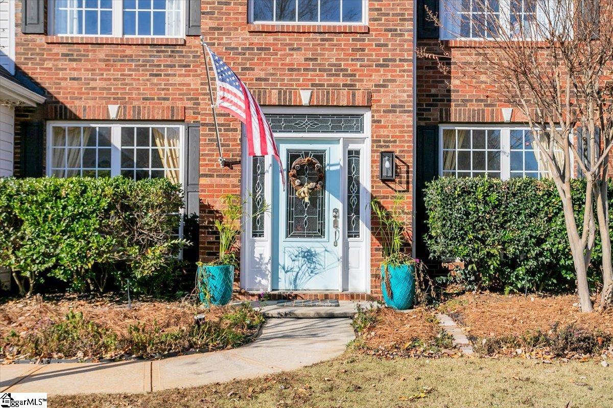 306 Tanner Chase Way Greenville, SC 29607 - Photo 2 of 46