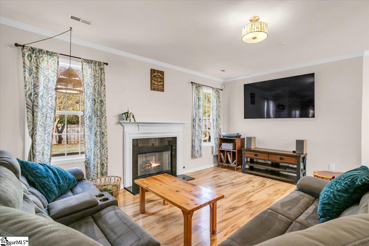 306 Tanner Chase Way Greenville, SC 29607 - Photo 10 of 46