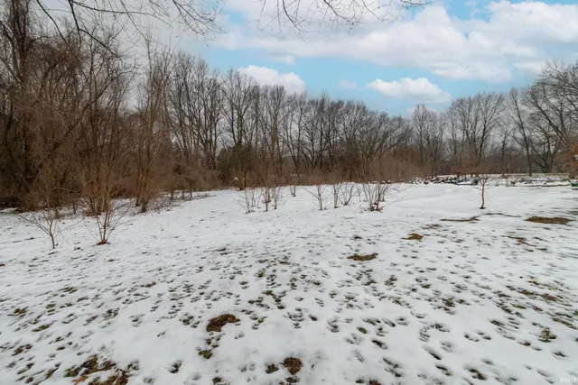 $280,000 | 23360 County Road 106, Elkhart, IN 46514