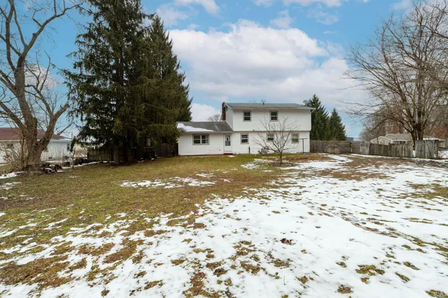 $280,000 | 23360 County Road 106, Elkhart, IN 46514