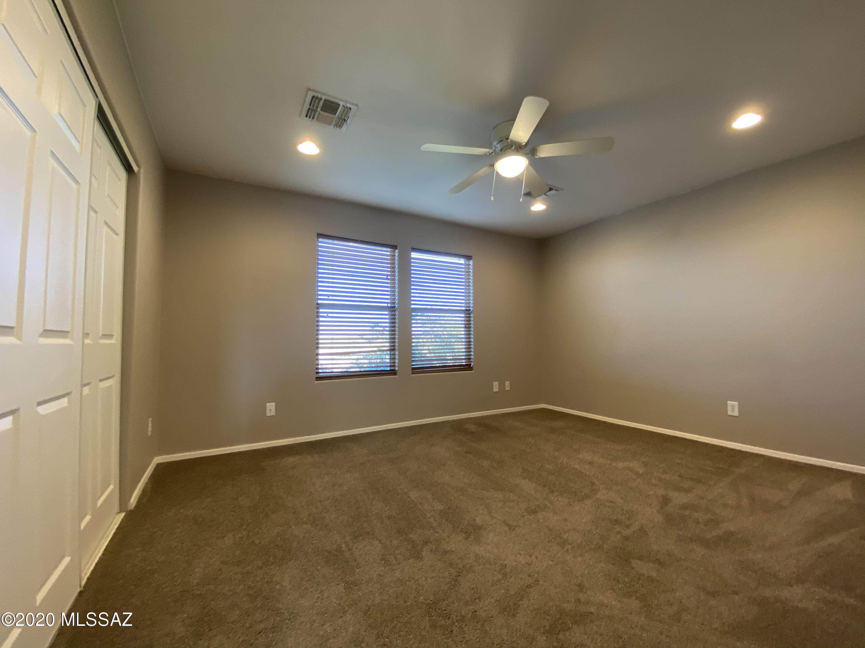 6885 South Harrier Loop Tucson, AZ 85756 - Photo 12 of 16