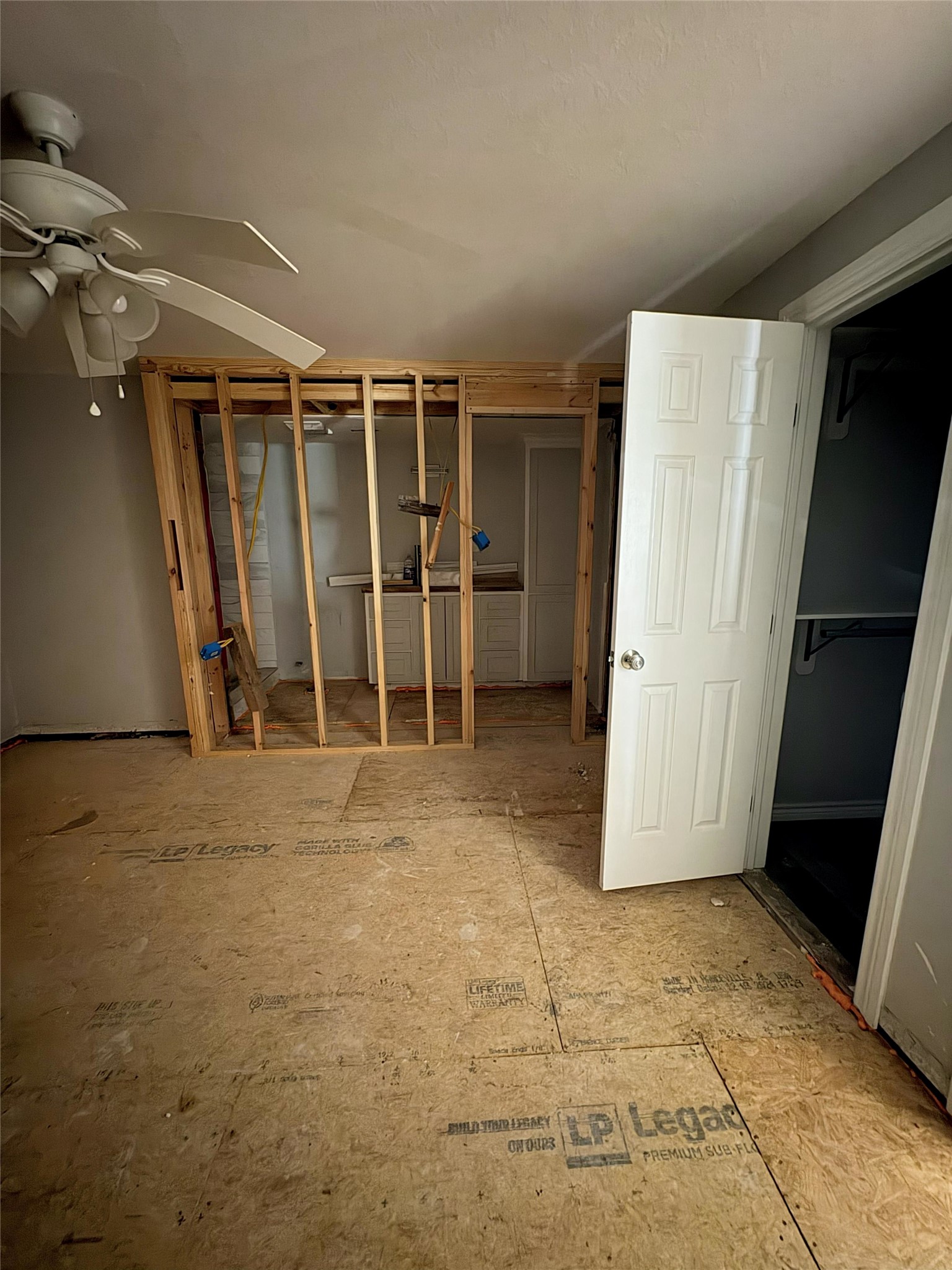 210 Vista Road Pasadena, TX 77504 - Photo 6 of 12