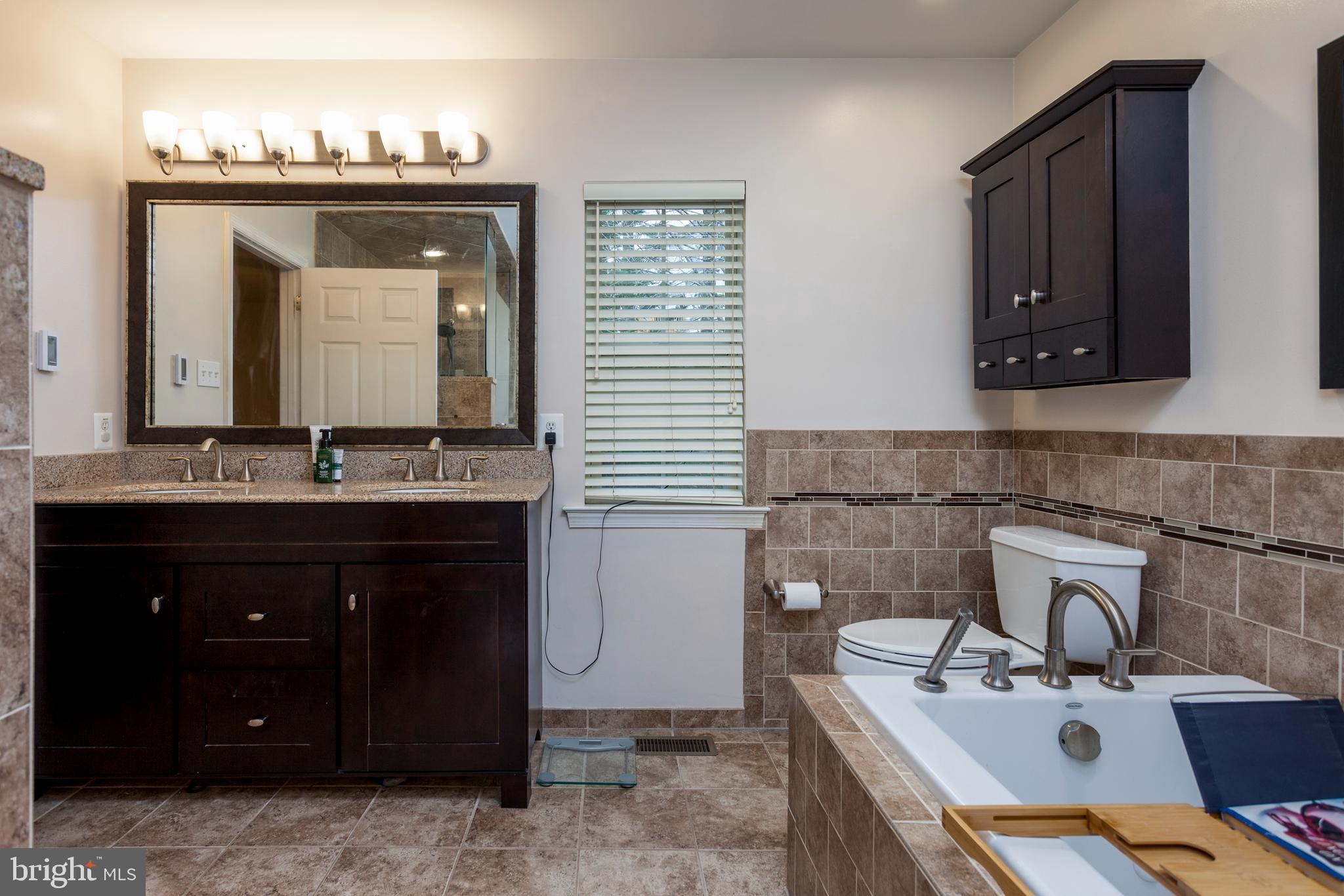 1691 Bahr Road Pottstown, PA 19464 - Photo 11 of 28 Primary Private Bath