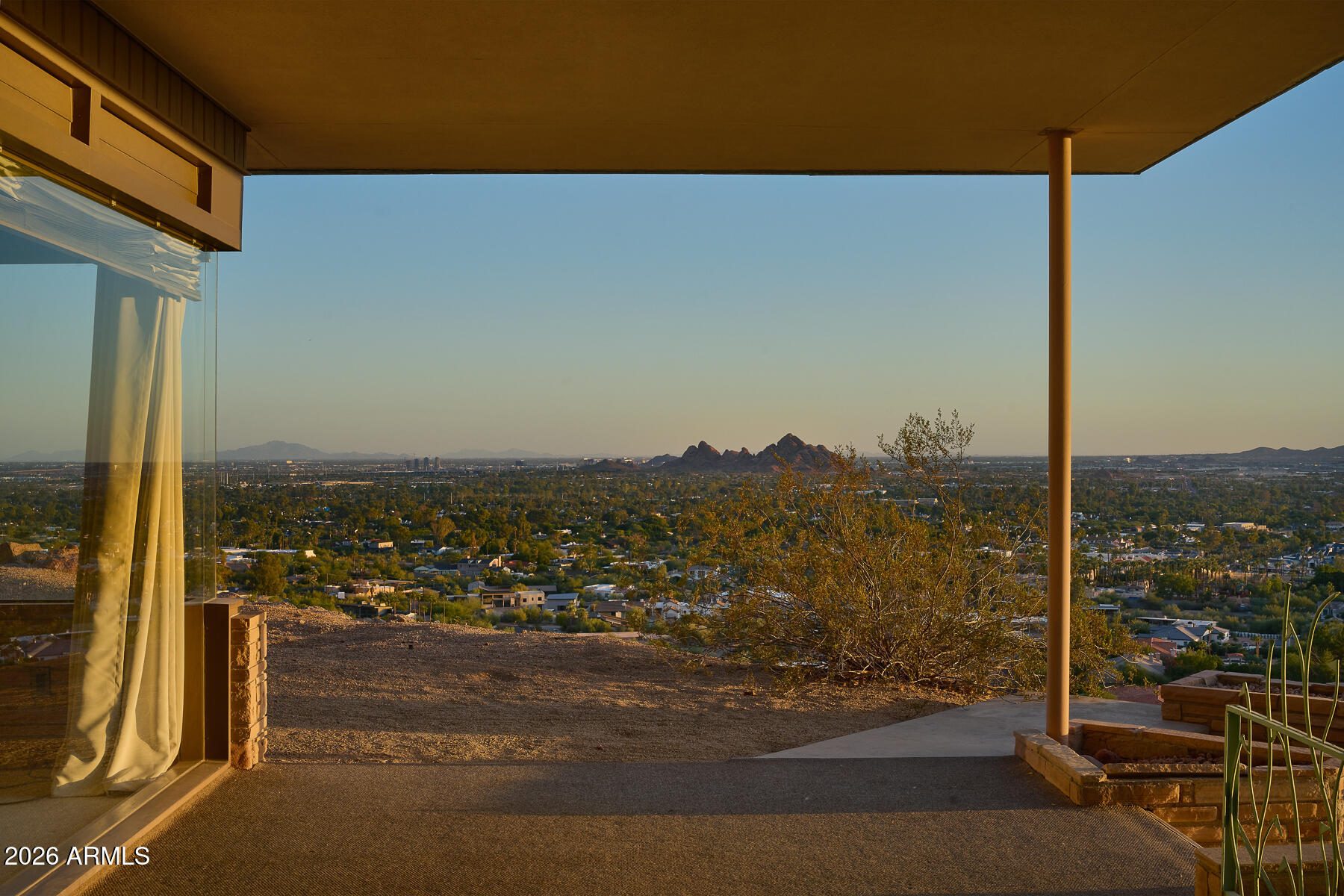 5500 North Dromedary Road, Unit V Phoenix, AZ 85251 - Photo 19 of 54 primarybedroompatio