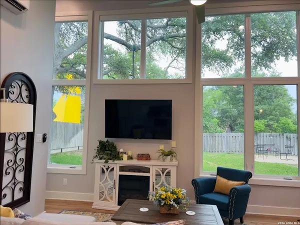 $1,195 | 12306 Ecksminster Street, Unit 1, San Antonio, TX 78216