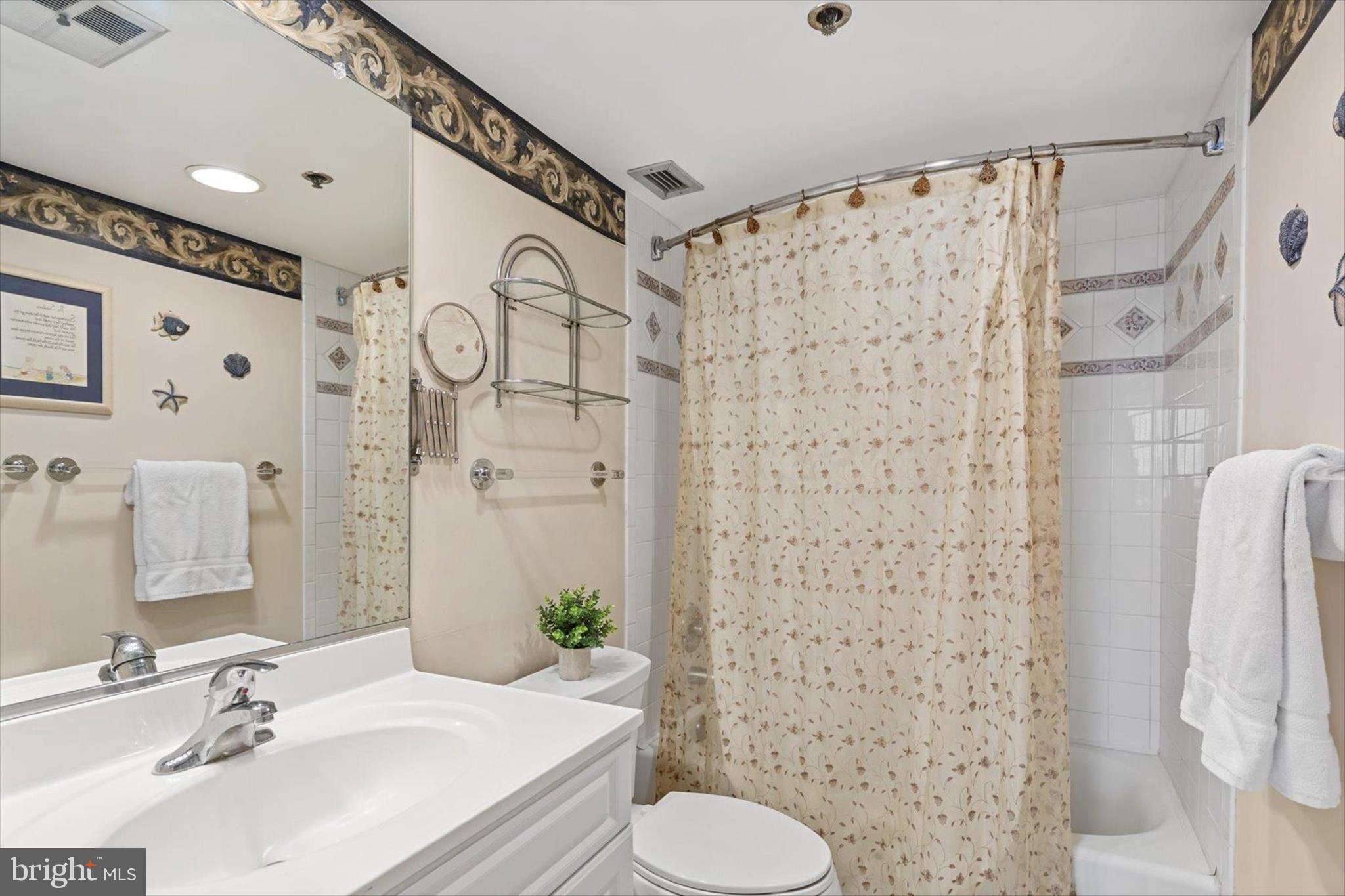 210 Georgetown House Road Bethany Beach, DE 19930 - Photo 32 of 60 Primary Bathroom