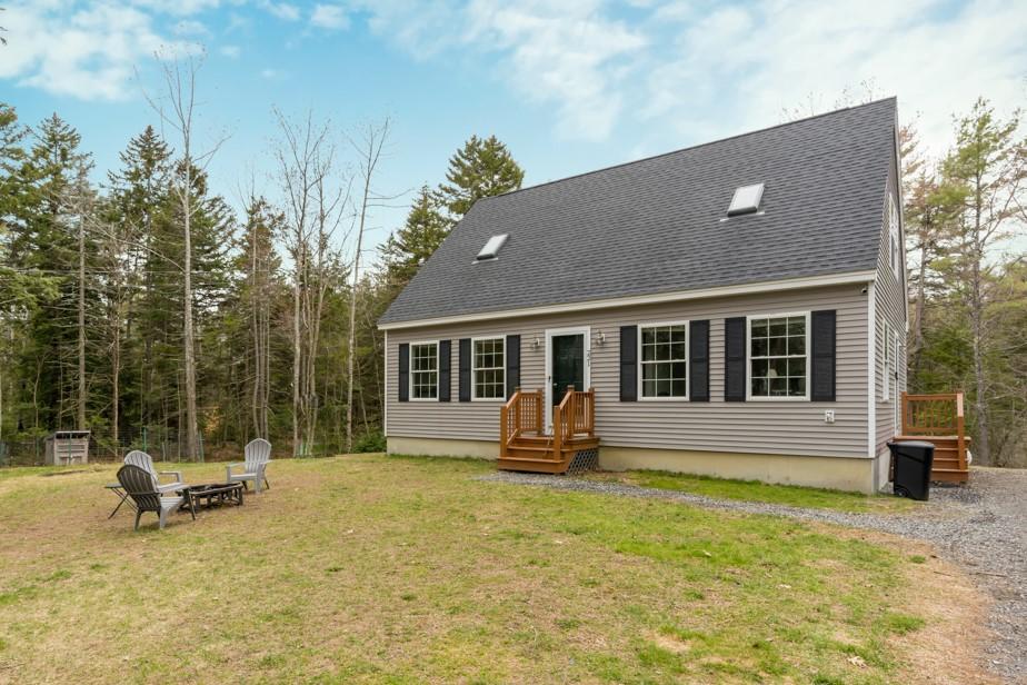 221 Baker Road Freeport, ME 04032 - Photo 1 of 27 221 Baker Road-32