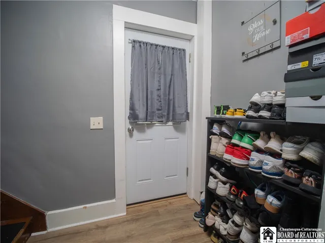 $159,900 | 164 Eagle Street, Pomfret, NY 14063