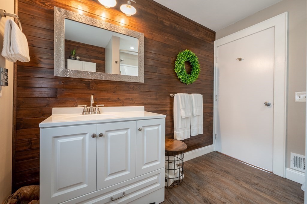 460 Monson Road Wilbraham, MA 01095 - Photo 24 of 36