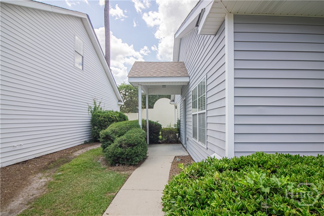 116 Slate Circle Savannah, GA 31419 - Photo 2 of 33