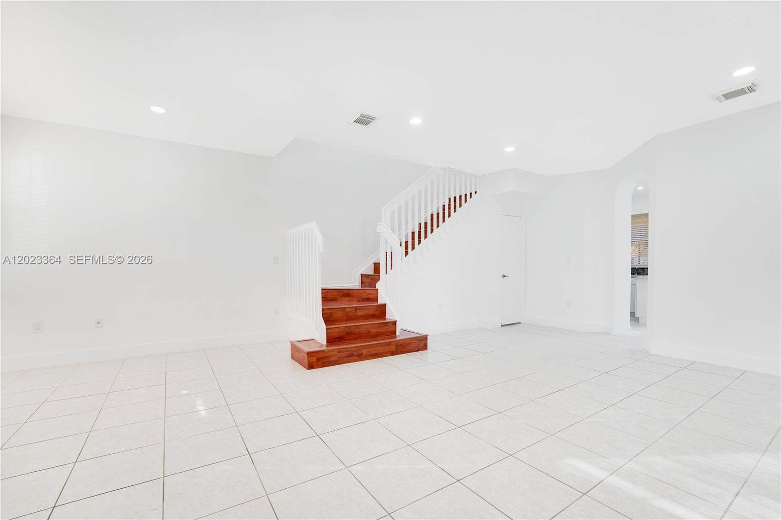 27433 Southwest 137th Court, Unit 1 Homestead, FL 33032 - Photo 4 of 28