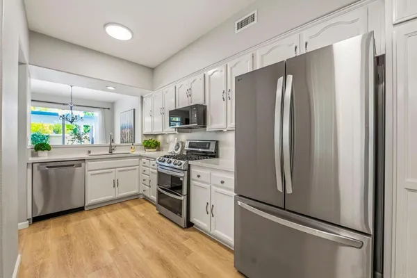 $849,000 | 12306 Springwater, San Diego, CA 92128