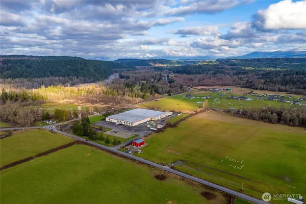 $540,000 | 19403 Orville Road East, Orting, WA 98360