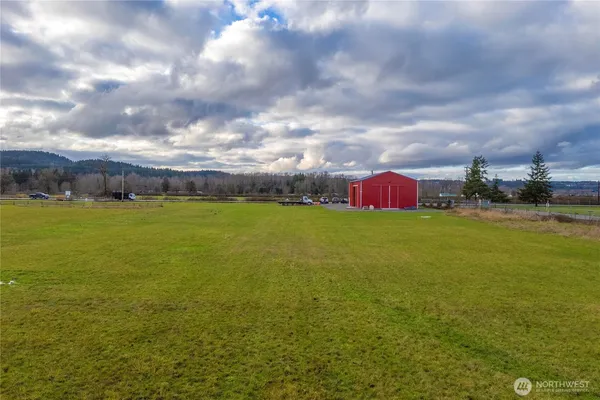 a view of a house with outdoor space