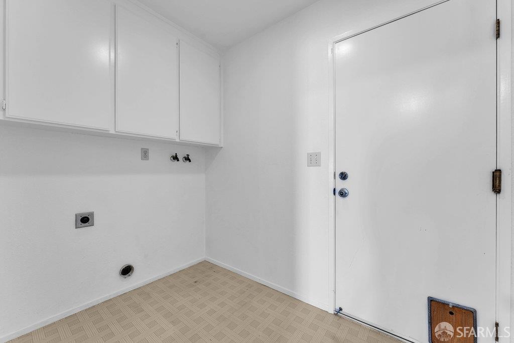 184 Pearce Hercules, CA 94547 - Photo 48 of 61 a view of small space