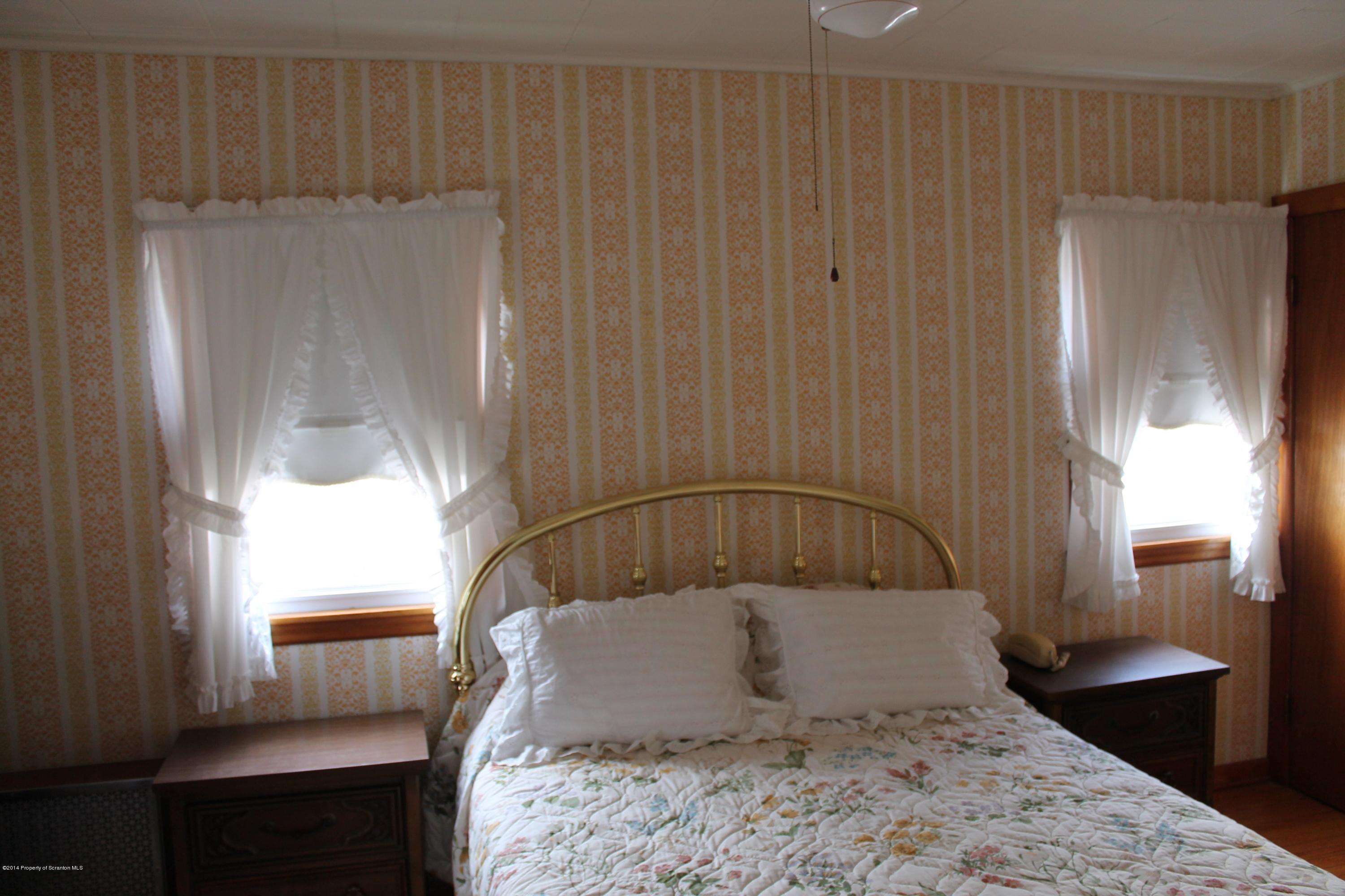 59 Rittenhouse Street Simpson, PA 18407 - Photo 12 of 17 Gallery Image 12