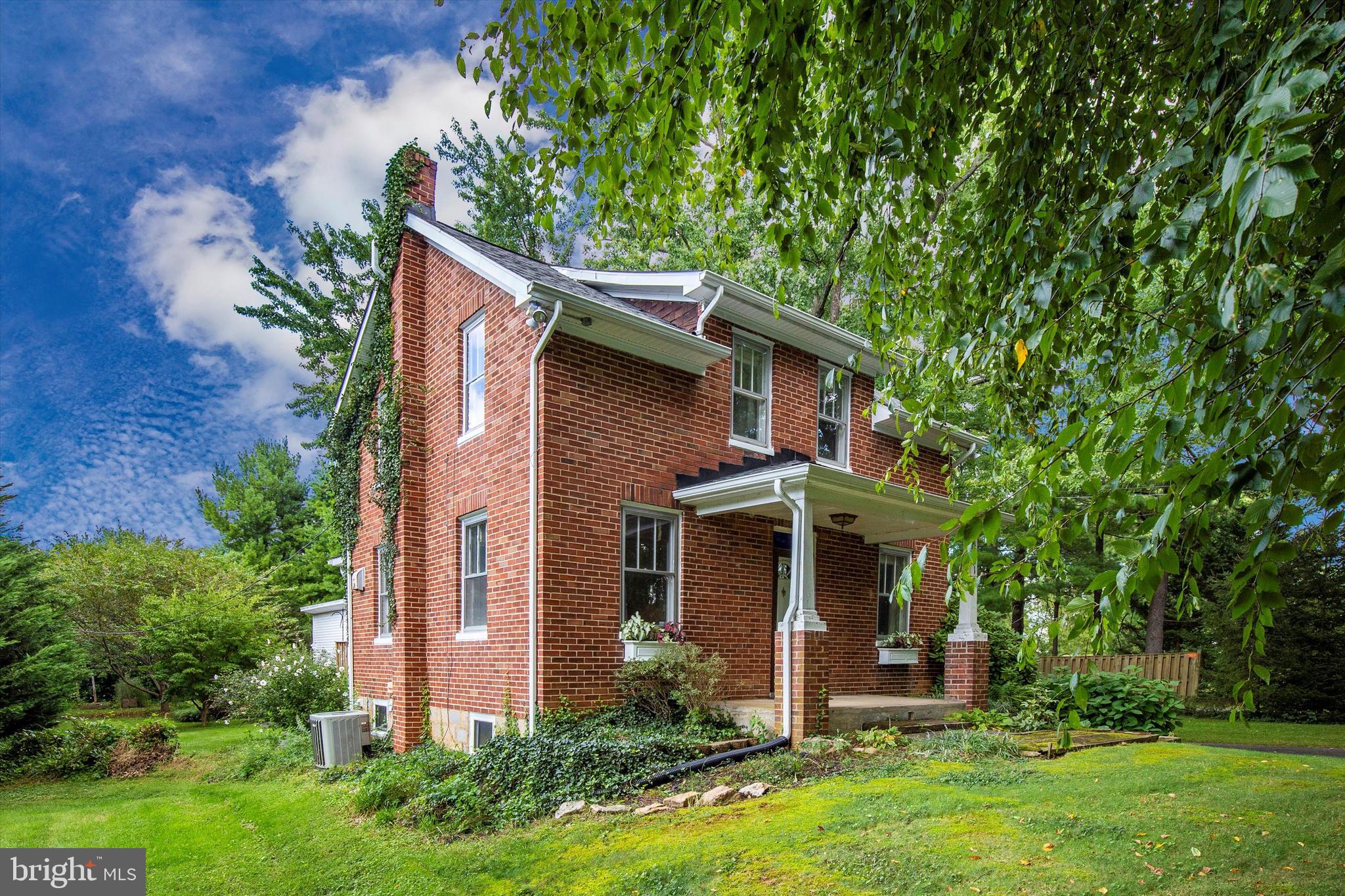 1661 Shookstown Road Frederick, MD 21702 - Photo 4 of 58