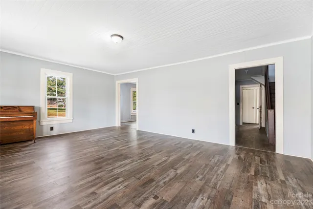 $244,000 | 328 South Miller Avenue, Statesville, NC 28677