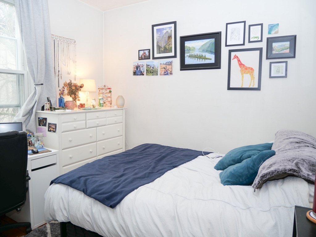 237 West 3rd Street, Unit 2 Boston, MA 02127 - Photo 9 of 11