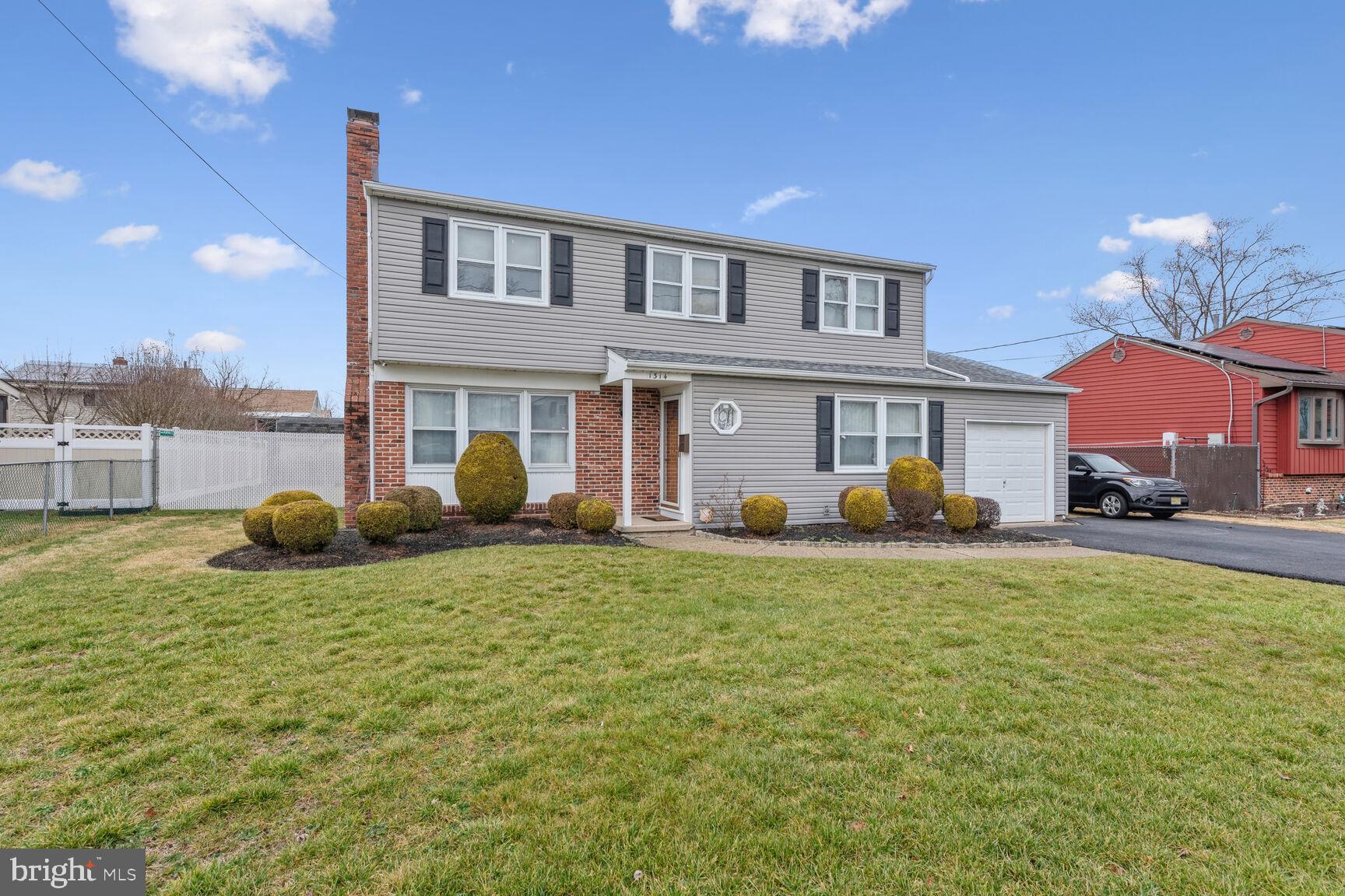 1314 Salem Road Burlington, NJ 08016 - Photo 1 of 20